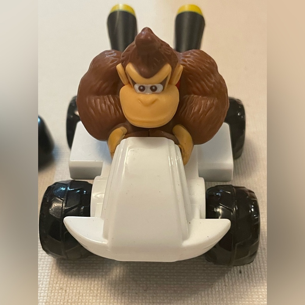 Donkey Kong Mario Kart Racer Toy Car - Brown and White